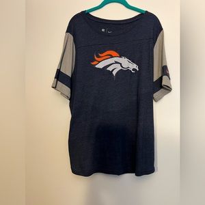Nike Womens Denver Broncos shirt sz XXL